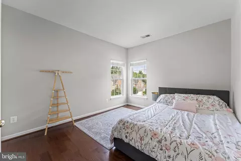 Bedroom - 9958 E Hill Dr, Lorton, VA 22079 photo 2 of 4
