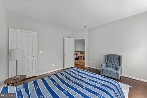 Bedroom - 9958 E Hill Dr, Lorton, VA 22079 photo 4 of 4