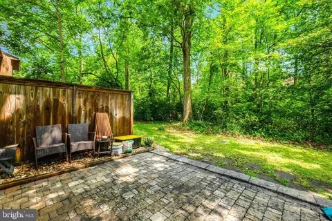 2045 Headlands Cir, Reston, VA 20191 photo 28