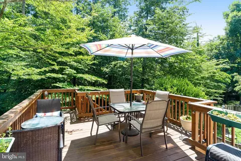 8330 Uxbridge Ct, Springfield, VA 22151 photo 27
