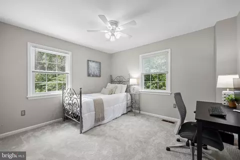 8070 Sleepy View Ln, Springfield, VA 22153 photo 20