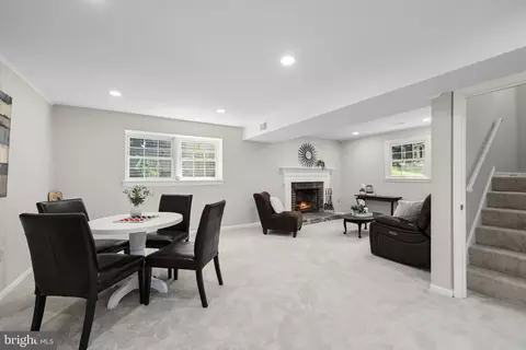 8070 Sleepy View Ln, Springfield, VA 22153 photo 26
