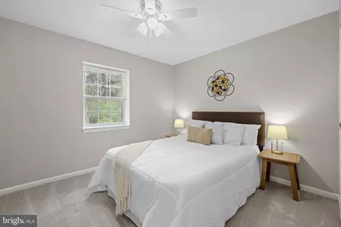8070 Sleepy View Ln, Springfield, VA 22153 photo 24
