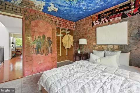 Bedroom - 2151 Cabots Point Ln, Reston, VA 20191 photo 5 of 5