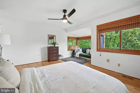 Bedroom - 2151 Cabots Point Ln, Reston, VA 20191 photo 3 of 5