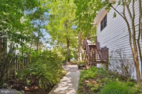 8819 Arley Dr, Springfield, VA 22153 photo 43