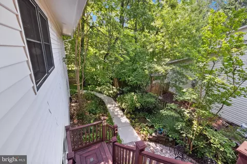 8819 Arley Dr, Springfield, VA 22153 photo 38