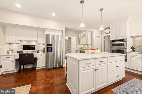 Kitchen - 11909 Winstead Ln, Reston, VA 20194 photo 4 of 5