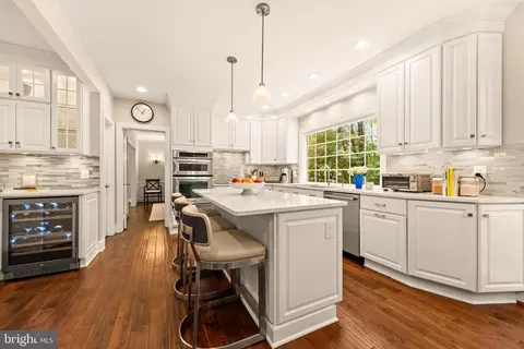Kitchen - 11909 Winstead Ln, Reston, VA 20194 photo 5 of 5