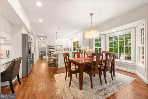 Dining - 11909 Winstead Ln, Reston, VA 20194 photo 4 of 5