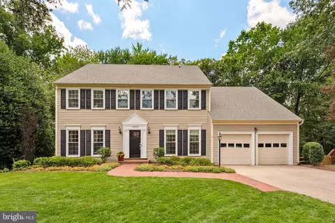 11909 Winstead Ln, Reston, VA 20194