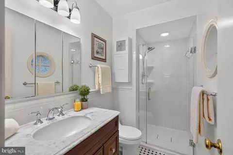 Bath - 5922 Queenston St, Springfield, VA 22152 photo 2 of 3