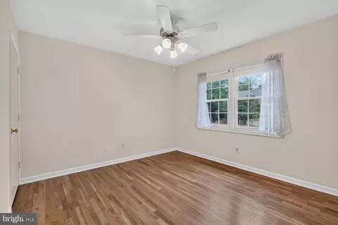 Bedroom - 5922 Queenston St, Springfield, VA 22152 photo 5 of 6