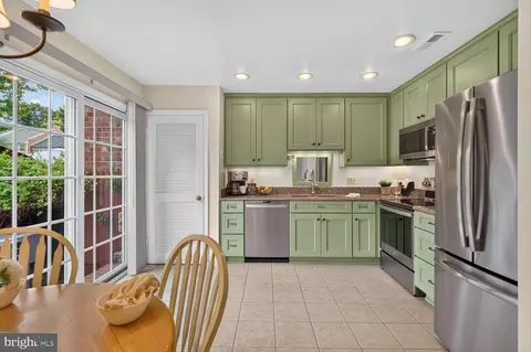 Kitchen - 5922 Queenston St, Springfield, VA 22152 photo 1 of 4