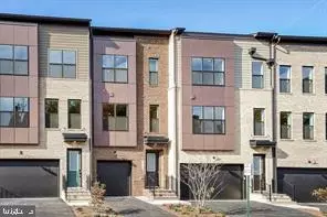 1615 Fellowship Sq, Reston, VA 20190