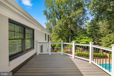 933 Woburn Ct, Mclean, VA 22102 photo 24