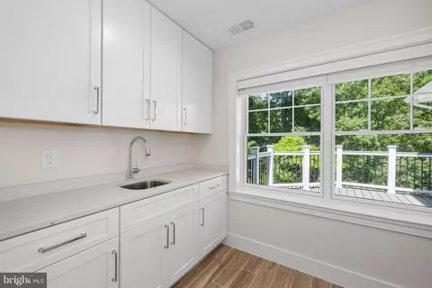 933 Woburn Ct, Mclean, VA 22102 photo 34