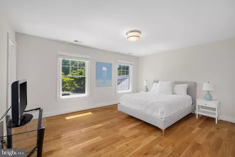 933 Woburn Ct, Mclean, VA 22102 photo 33