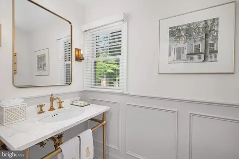 933 Woburn Ct, Mclean, VA 22102 photo 20