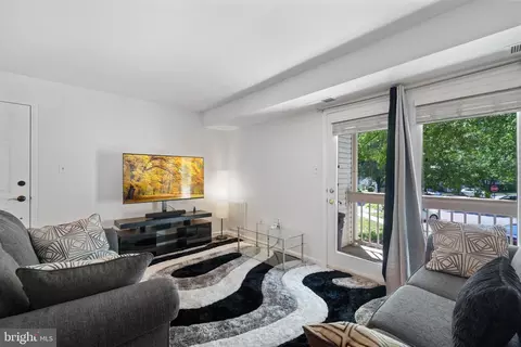 5700 Shadwell Ct #78, Alexandria, VA 22309