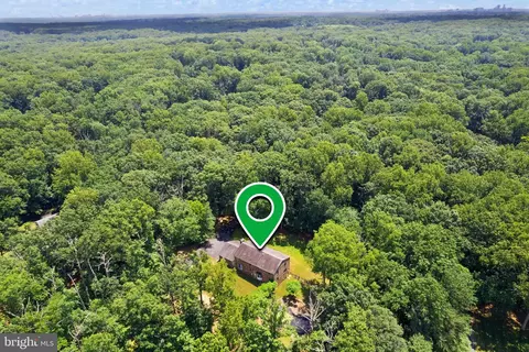 11112 Corobon Ln, Great Falls, VA 22066