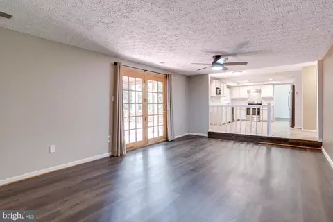 7211 Adrienne Glen Ave, Springfield, VA 22152 photo 20