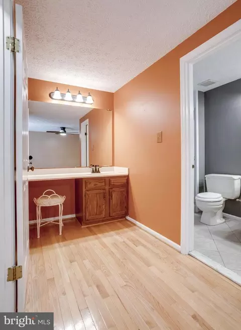 7211 Adrienne Glen Ave, Springfield, VA 22152 photo 45
