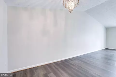 7211 Adrienne Glen Ave, Springfield, VA 22152 photo 34