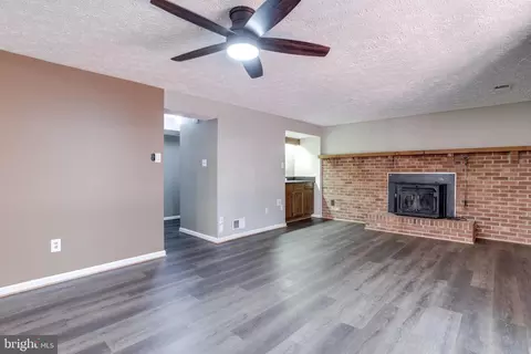 7211 Adrienne Glen Ave, Springfield, VA 22152 photo 17