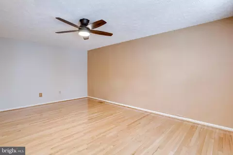 7211 Adrienne Glen Ave, Springfield, VA 22152 photo 46