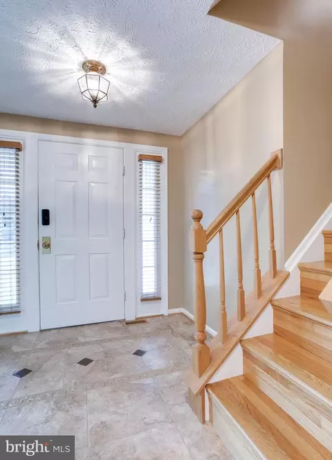 7211 Adrienne Glen Ave, Springfield, VA 22152 photo 41