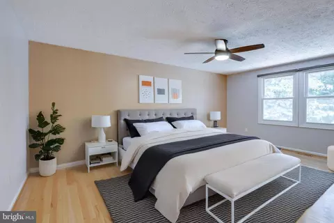 7211 Adrienne Glen Ave, Springfield, VA 22152 photo 8