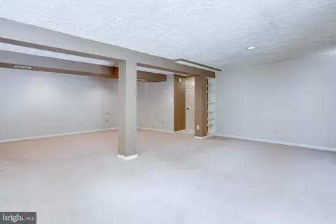 7211 Adrienne Glen Ave, Springfield, VA 22152 photo 25