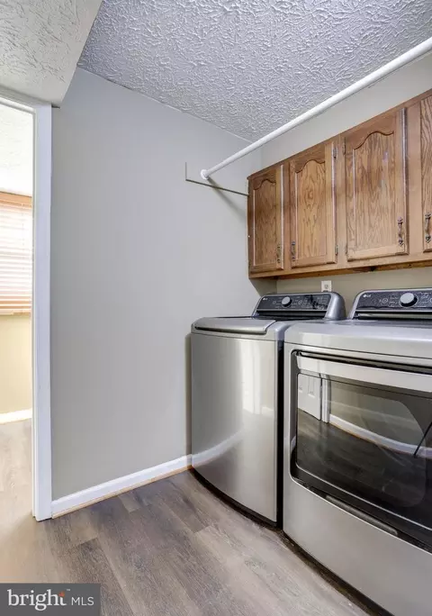 7211 Adrienne Glen Ave, Springfield, VA 22152 photo 18
