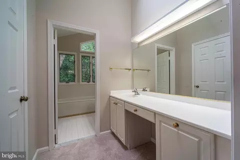 1197 Winter Hunt Rd, Mclean, VA 22102 photo 32