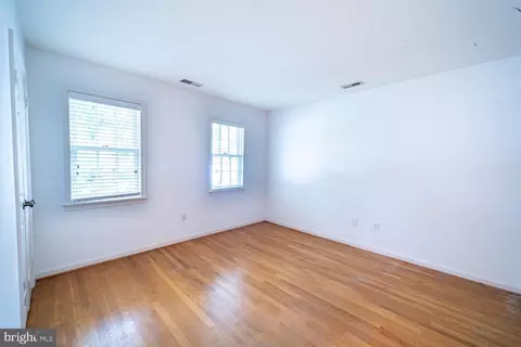 1197 Winter Hunt Rd, Mclean, VA 22102 photo 38