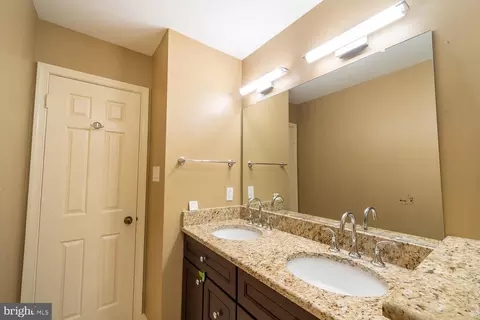 1197 Winter Hunt Rd, Mclean, VA 22102 photo 44