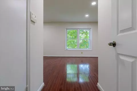 9019 Fox Grape Ln, Springfield, VA 22152 photo 21