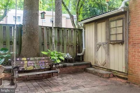9019 Fox Grape Ln, Springfield, VA 22152 photo 33