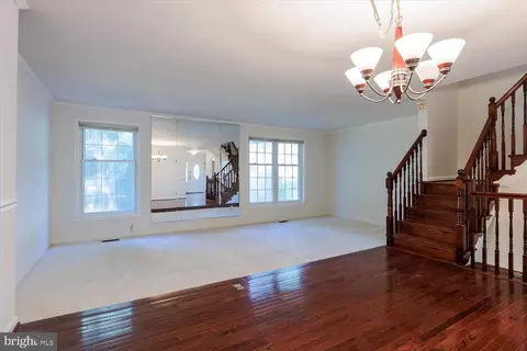 9019 Fox Grape Ln, Springfield, VA 22152 photo 11