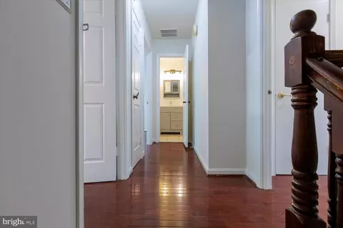 9019 Fox Grape Ln, Springfield, VA 22152 photo 16
