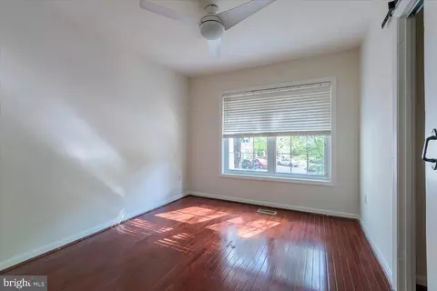 9019 Fox Grape Ln, Springfield, VA 22152 photo 17