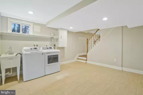Other - 7126 Gormel Dr, Springfield, VA 22150 photo 12 of 19