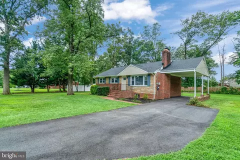 Other - 7126 Gormel Dr, Springfield, VA 22150 photo 2 of 19