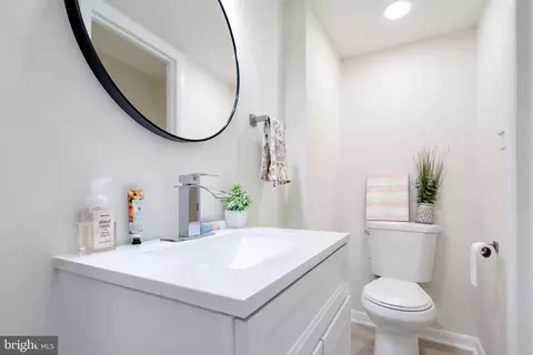 7053 Leewood Forest Dr, Springfield, VA 22151 photo 47