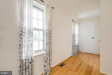 7053 Leewood Forest Dr, Springfield, VA 22151 photo 29