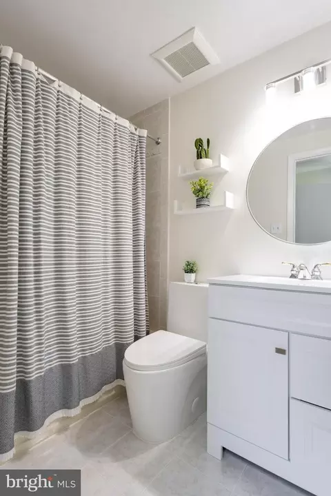 7053 Leewood Forest Dr, Springfield, VA 22151 photo 32