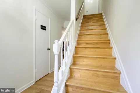7053 Leewood Forest Dr, Springfield, VA 22151 photo 20