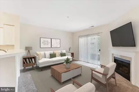 12919 Alton Sq #116, Herndon, VA 20170
