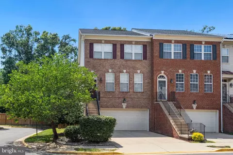 8562 Wyngate Manor Ct, Alexandria, VA 22309